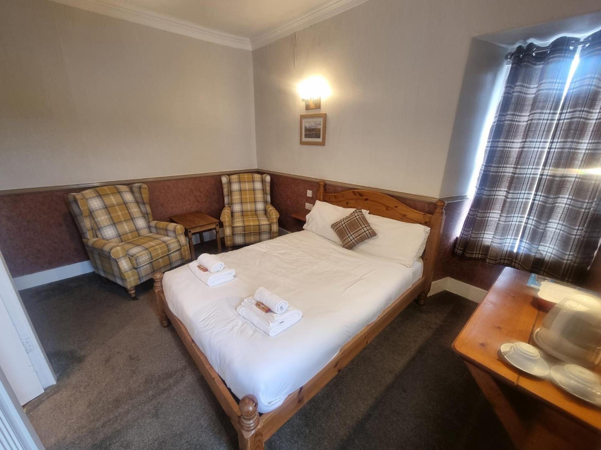 Roy Bridge Hotel 포트 윌리엄 외부 사진