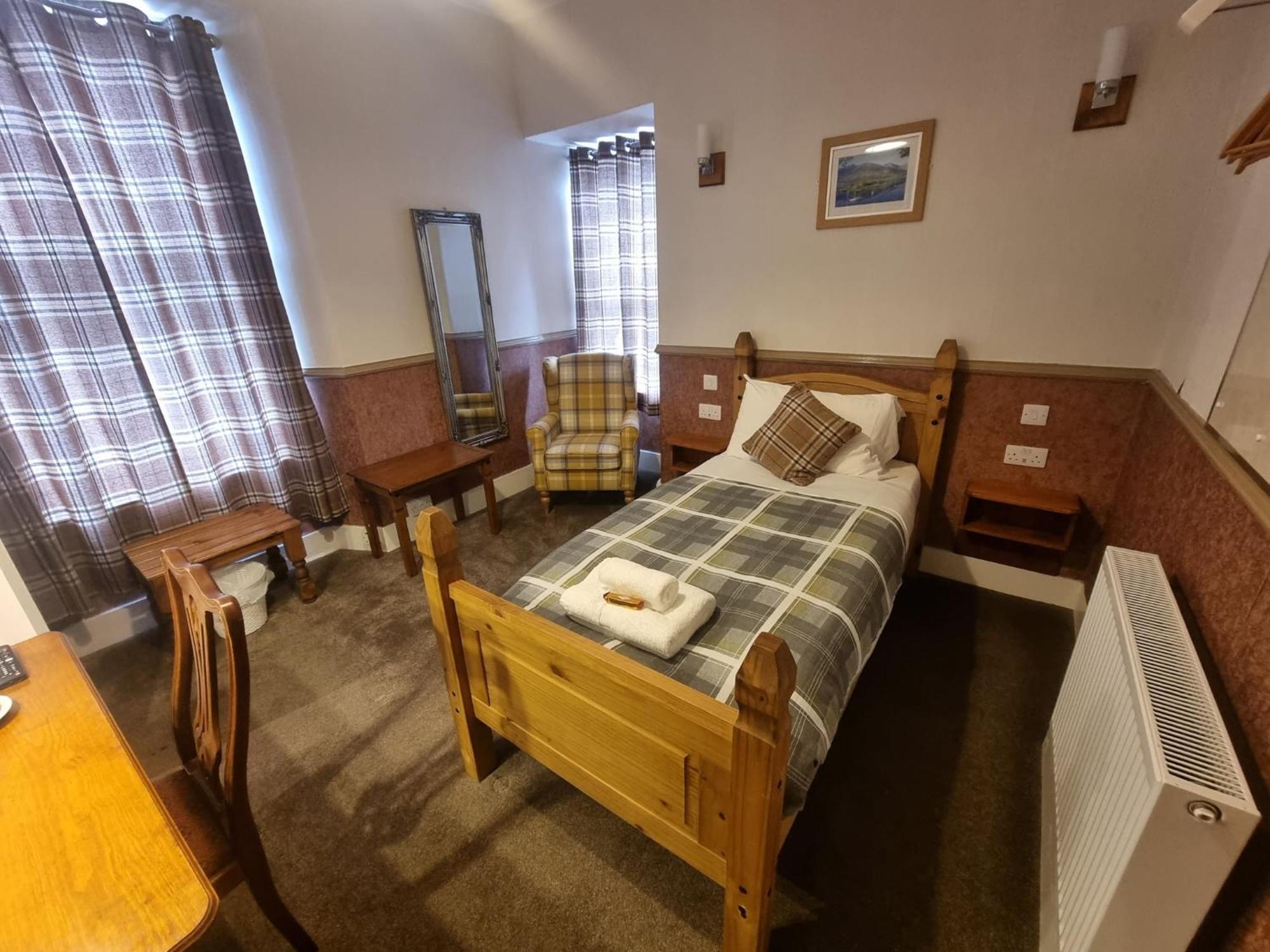 Roy Bridge Hotel 포트 윌리엄 외부 사진