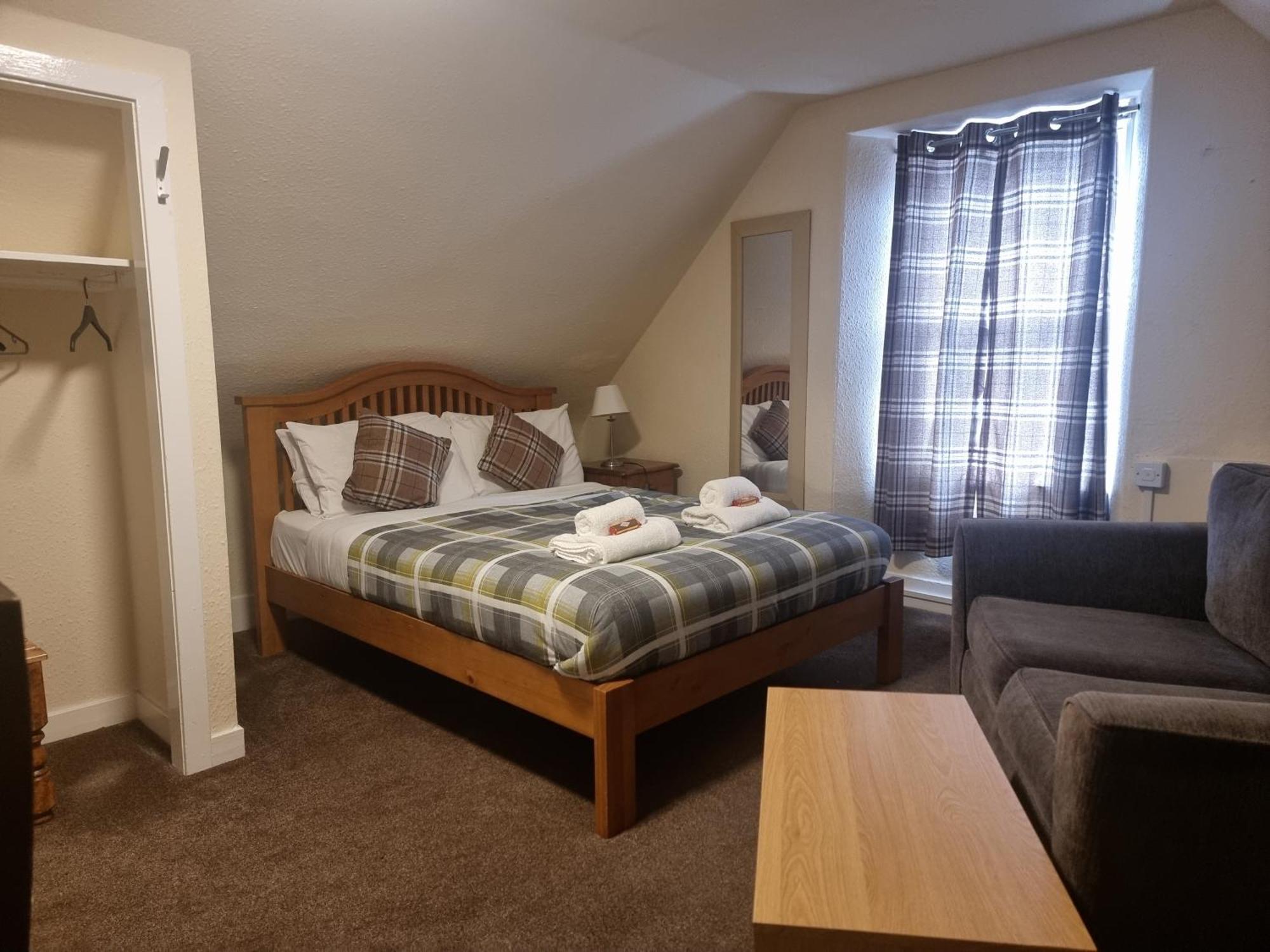 Roy Bridge Hotel 포트 윌리엄 외부 사진