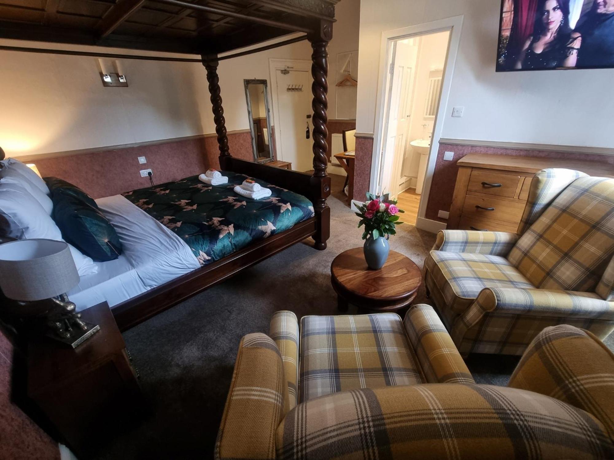 Roy Bridge Hotel 포트 윌리엄 외부 사진